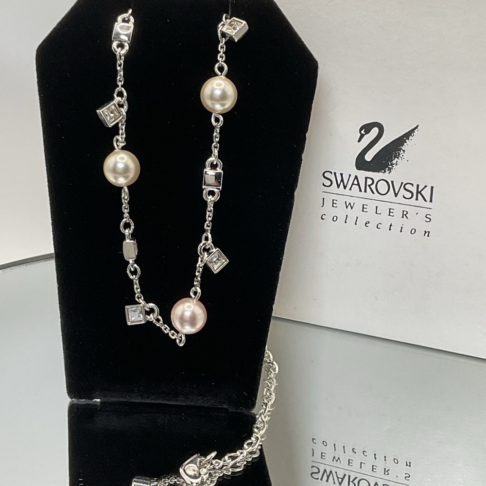 Swarovski Silver Necklace with Pearls and Rhinestones